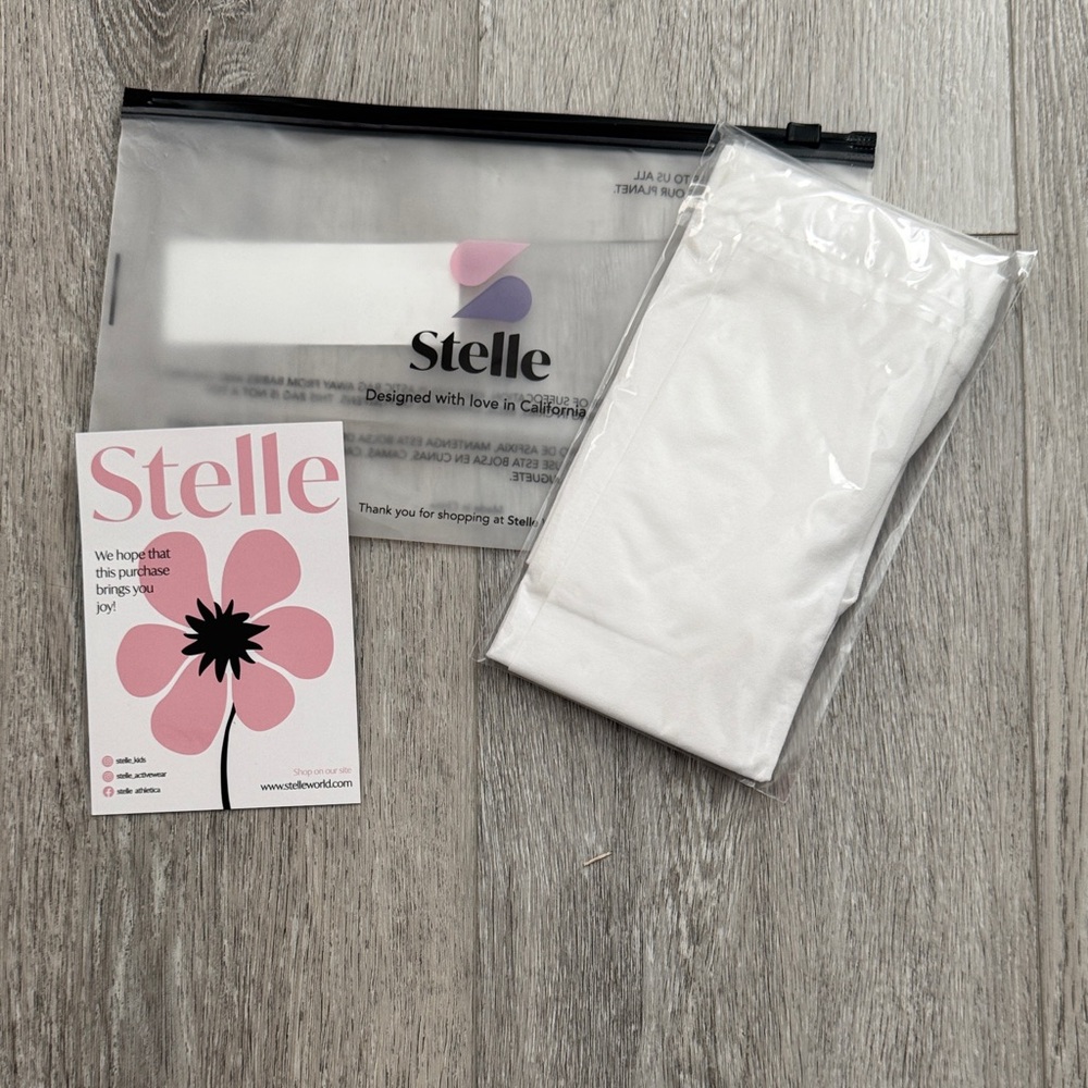NWT Stelle Girls’ Ultra Soft Pro Dance Tights/Ballet Footed Tights White 6-8